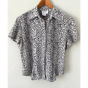 Vintage 100% Silk Animal Print Short Sleeve Blouse size 6